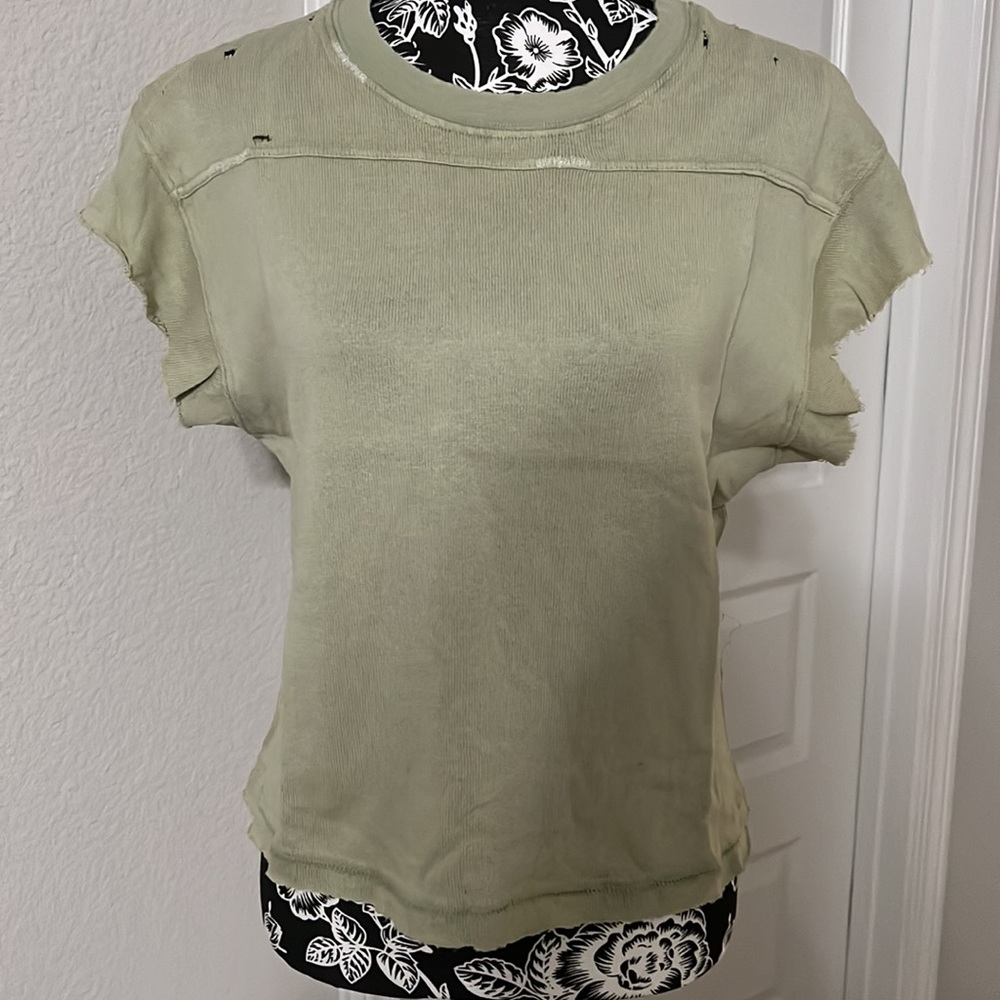 #1 NWT Free People distressed tee in sage green - Picture 4 of 5